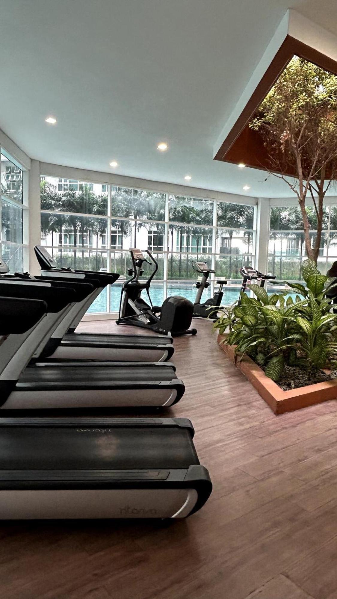 Pangsapuri Entire Furnished Unit At *