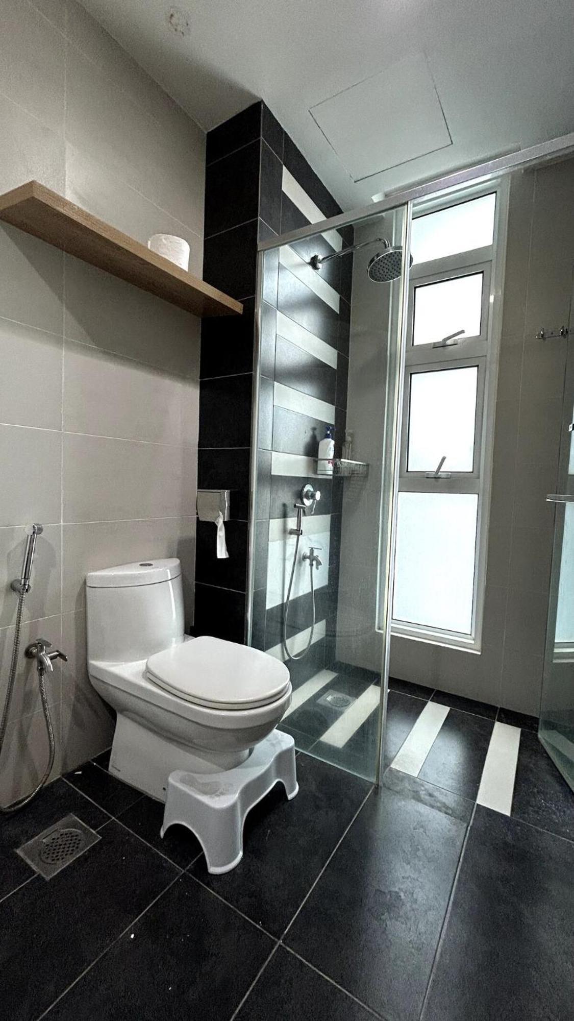 Pangsapuri Entire Furnished Unit At *